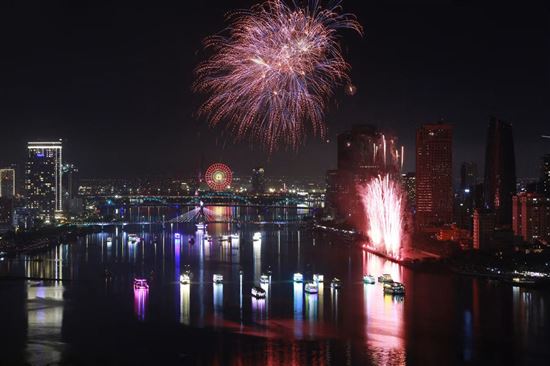 Chủ tịch Phạm Đức Ấn: Đà Nẵng phát triển trục cảnh quan sông Hàn